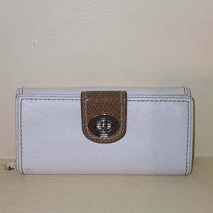 Coach Wallet Off White